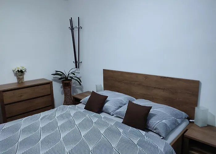 Jarka Appartamento Bodice